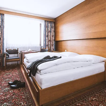 招待所 内瑞尔宾馆 3*