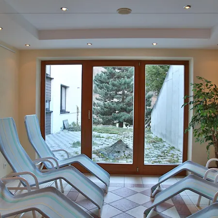 招待所 内瑞尔宾馆 3*