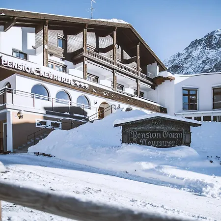 Gæstehus Neururer 3*