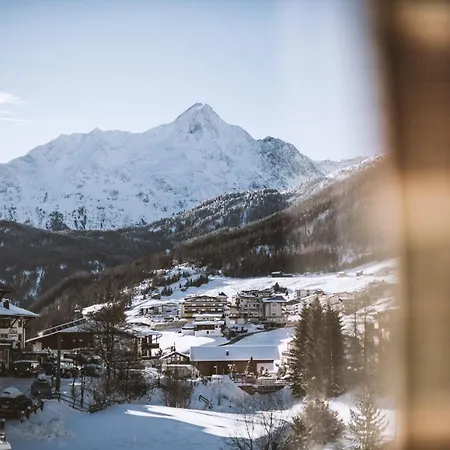 Neururer 3* Sölden